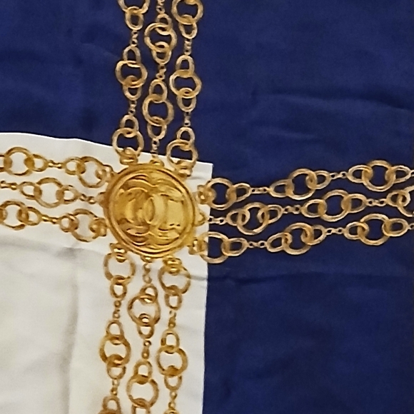 Authentic CHANEL Navy/White Coco Mark Gold Chain Pattern Silk Scarf - Picture 8 of 15